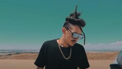 Imagen de Eugenio, m�s conocido por su nombre art�stico Parce Lean, en el videoclip de Confusoda, donde colaboraba con Yowaii