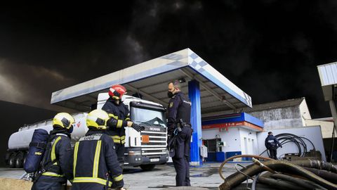 La gasolinera de la ra dos Canteiros fue vaciada por seguridad