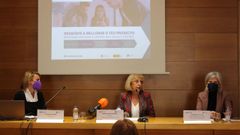 Eva Castro, Marisol N�voa y Covadonga Toca, en la sede de la CEO.