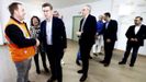 El presidente de la Xunta, el conselleiro de Industria, representantes del comit de Alcoa San Cibrao y los alcaldes de Xove y Cervo se reunieron este lunes en la Casa do Mar de San Cibrao