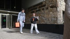 Alumnos saliendo de la facultad de Arquitectura T�cnica de la UDC