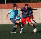 El ACDR Boiro y el Agui�o disputaron un amistoso el d�a 6 .