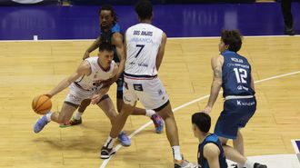 La afici�n del Obradoiro ya vive la previa del partido por el ascenso