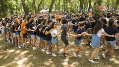 Bscate en estas imgenes de la Carballeira de Baio!