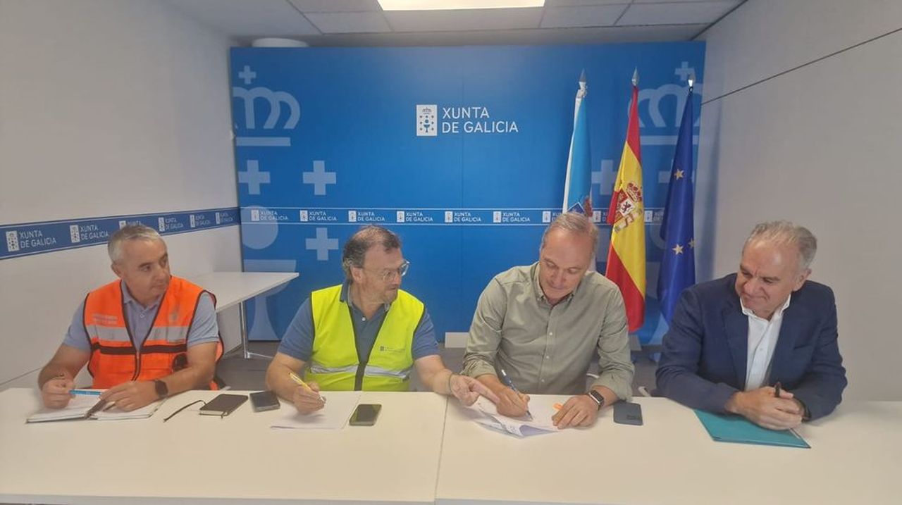 Reunión de alcaldes de la provincia para reforzar la coordinación frente a los incendios