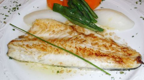 Lubina a la plancha.Lubina a la plancha