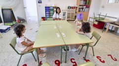 Una escuela y una profesora para solo cuatro ni�os en una aldea a diez minutos de Pontevedra