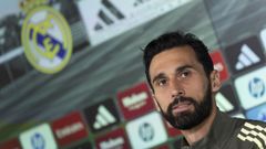 �lvaro Arbeloa, durante su comparecencia ante los medios en Valdebebas
