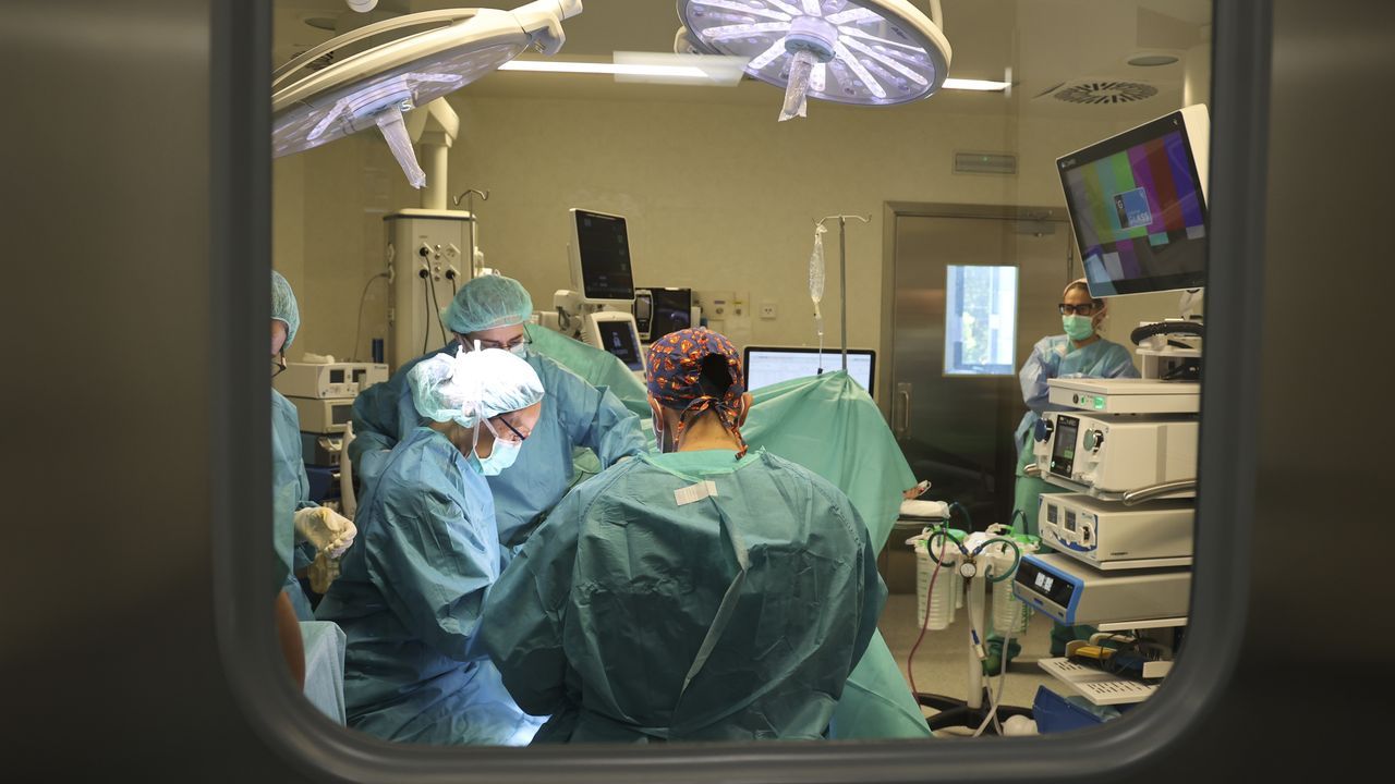 El sector público mantiene a los hogares de Santiago como los más ricos de Galicia