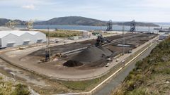 La desaparici�n del mineral en la d�rsena exterior deja casi vac�a la superficie de descarga