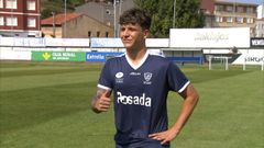 Abraham N�brega, en su presentaci�n con el Marino de Luanco en 2023