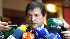 Abstenci�n o elecciones, el dilema del PSOE