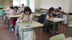 Opositoras de educaci�n en la convocatoria del pasado junio en Ourense