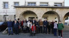 Edificio del antiguo colegio de Celeiro, donde se preve�a trasladar la Escuela de Idiomas