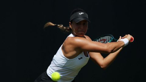 J�ssica Bouzas, en imagen de archivo de su �ltimo partido en el torneo de Eastbourne, la semana pasada.