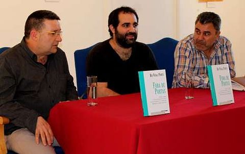 Roi Vidal present su libro en lugar donde ensayaba su padre.