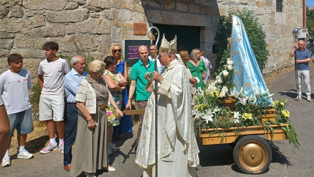 El padre Carballo, arzobispo de Mérida, pide en Ourense más dureza contra los incendiarios