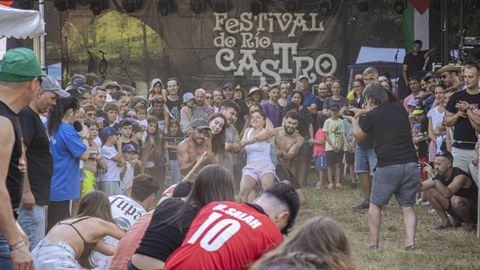 Tiro á corda no Festival do Río Castro