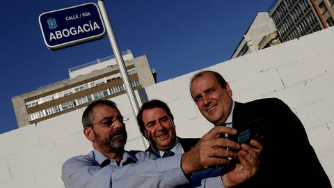 Selfie en la calle Abogac�a