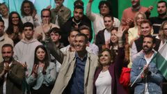 Pedro S�nchez y Mar�a Jes�s Montero, durante el mitin de La L�nea de la Concepci�n.