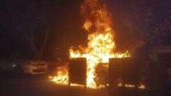 El incendio de los contenedores se produjo en Campo Cabana, en Foz