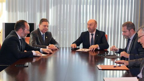 Primera reuni�n de trabajo de los propietarios de los terrenos del antiguo HUCA