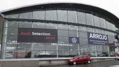 Arrojo se incorpora a la automoci�n compostelana como concesionario oficial Volkswagen