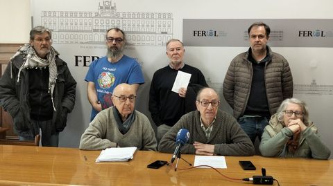 Diversas entidades reclamaron en rueda de prensa la apertura del muro de fusilamiento del castillo de San Felipe.
