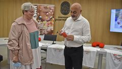 La diputada provincial Olga Garc�a y el concejal Tino Fern�ndez, este martes, en la presentaci�n de la feria PonteS�n