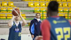 Arenas sigue inculcando la idea de un COB agresivo en defensa