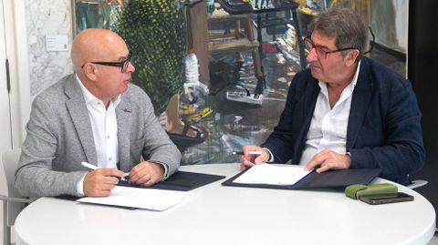 Xos&eacute; Regueira y Ra&uacute;l Gonz&aacute;lez. 