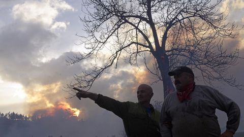 Siguen los incendios en Cantabria. 