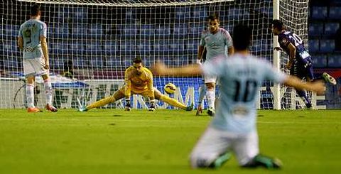 Los c�lticos encadenaron su segunda derrota consecutiva ante el �ibar en Bala�dos. 
