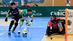Dava Torres presionado por Carles Dom�nech en el segundo duelo de la eliminatoria de semifinales ante el Calafell