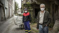 Manuel Souto y Emilio Gul�as, retornados de M�xico con hogar en Beariz