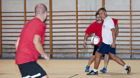 PARTIDO DE F�TBOL ENTRE EL PP Y EL PSOE DE PONTEVEDRA