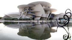 La rosa del desierto, dise�ada por Nouvel, uno de los emblemas del centro de Doha. 