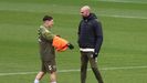 Claudio Gir�ldez y Byran Zaragoza, en un entrenamiento del Celta.