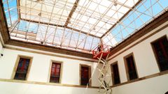 Obras de reforma en el centro cultural Torrente Ballester