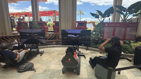 Las �reas de demostraci�n, como esta con simuladores de F1, permiten probar las aplicaciones de los productos de Qualcomm.