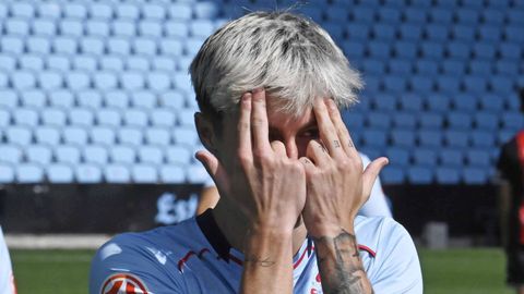 &Oacute;scar Marcos, celebrando uno de sus goles con el Celta Fortuna esta temporada.
