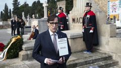 El presidente de la Generalitat, Salvador Illa, encabeza la ofrenda floral del Gobierno cataln ante la tumba del expresidente Francesc Maci, con motivo del 91 aniversario de su muerte