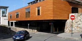 Hace m�s de cuatro a�os que finalizaron las obras del edificio de aulas levantado en el p�rking de Arquitectura.