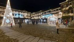 As� luce La Alberca, ya iluminada por Ferrero Rocher