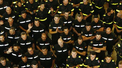 Calurosa despedida al equipo de la UME que ha trabajado en los incendios de Chile