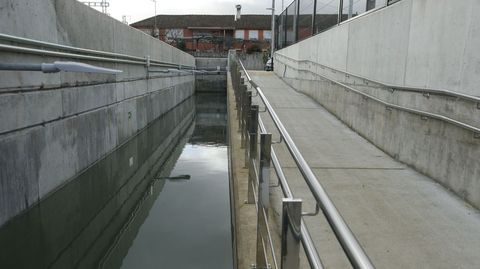 El agua llena ya no solo el t�nel, sino tambi�n la primera mitad de la rampa de acceso