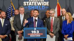 El fiscal general de Florida, James Uthmeier, durante la conferencia de prensa en la que anunci� la negativa a aceptar el acuerdo con Meta.