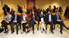 Los siete concejales del PP de Santiago durante el juicio