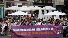 Una concentraci�n en Pamplona por la agresi�n mortal sufrida por una vecina de Murchante en presencia de sus hijos de 9 y 5 a�os