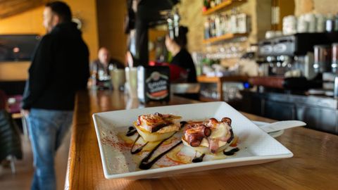 En el restaurante Orixes, que fue el ganador de la primera edici�n del certamen, el pulpo vuelve a ser protagonista en su elaboraci�n.
